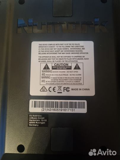 Dj контроллер Numark Mixtrack3