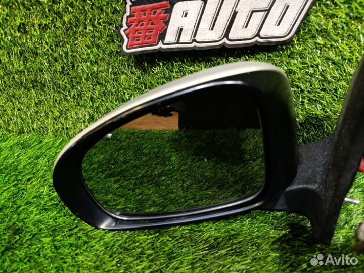 Зеркало бокового вида переднее левое Toyota Passo