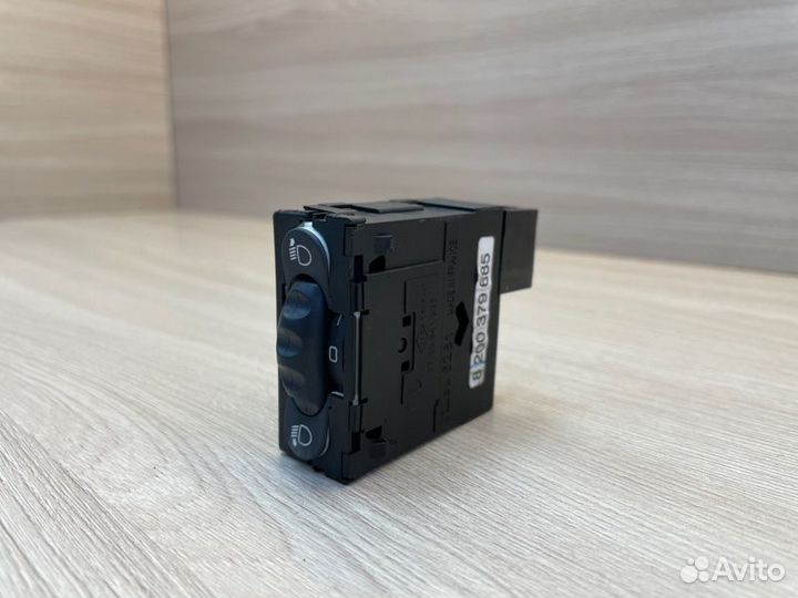 Кнопка корректора фар LADA X-Ray