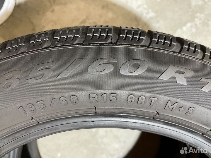 Pirelli Winter 190 Snowcontrol 185/60 R15