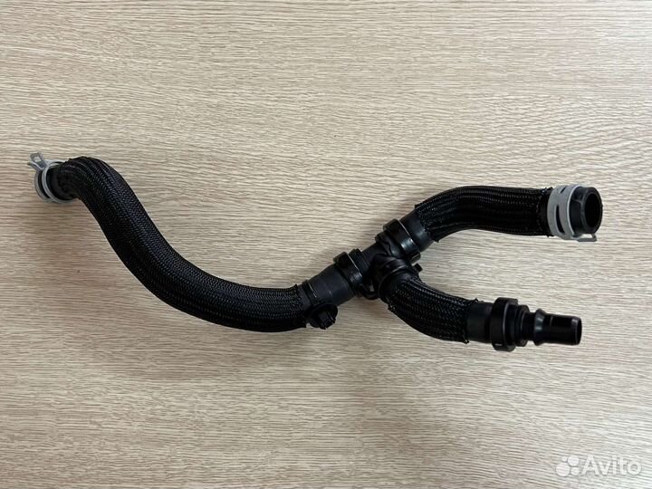 Патрубок системы охлаждения Renault Kaptur H5H