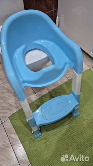 Детская накладка на унитаз со ступенькой