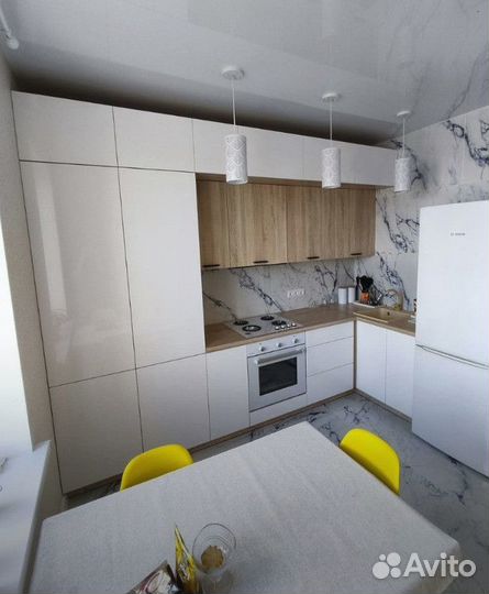 Кухня в потолок угловая. Цена за все