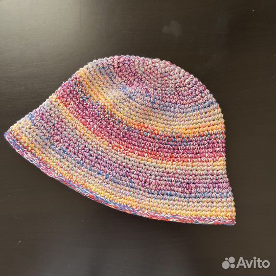 Вязанные шляпки ручной работы панамки