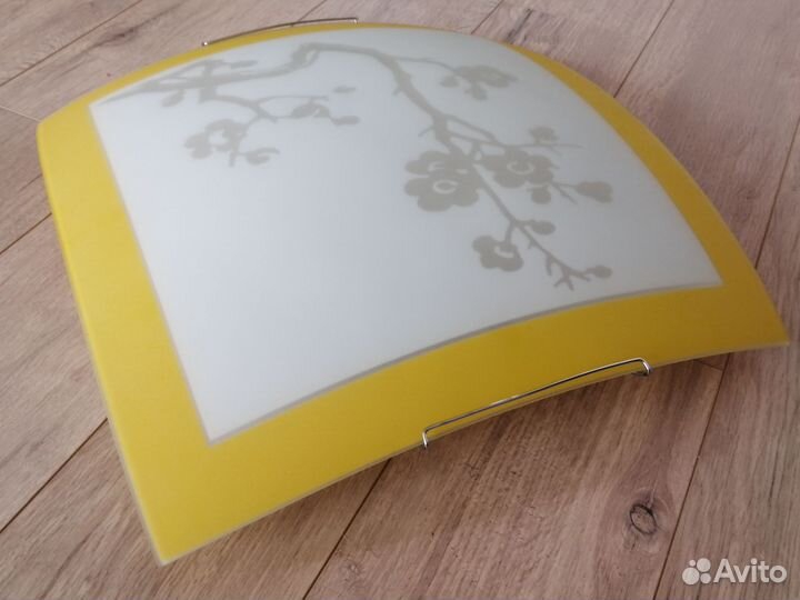 Светильник потолочный