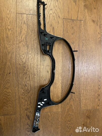 Накладка декоративная левая audi A8 4H