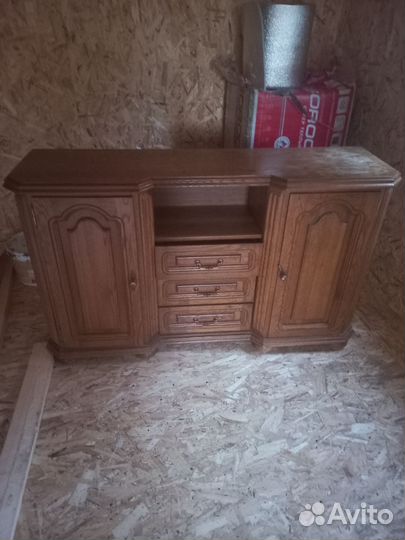 Комод из массива дуба