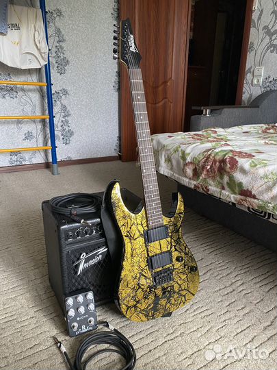 Электрогитара ibanez