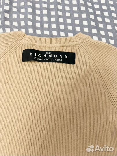 Платье оригинальное