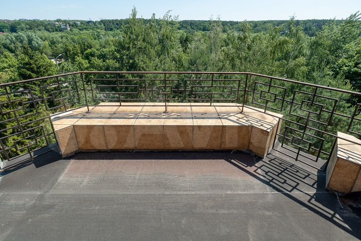 6-к. квартира, 400 м², 4/5 эт.