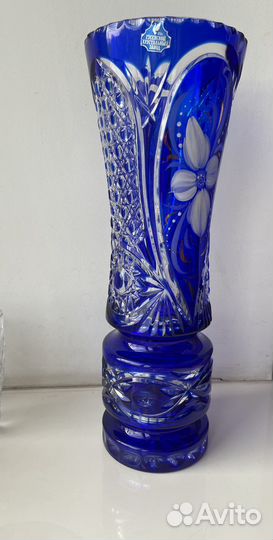 Хрустальная ваза для цветов