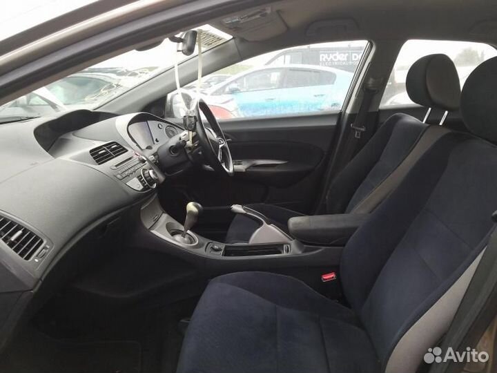 Honda Civic 5D МКПП R18A2 на запчасти разборка