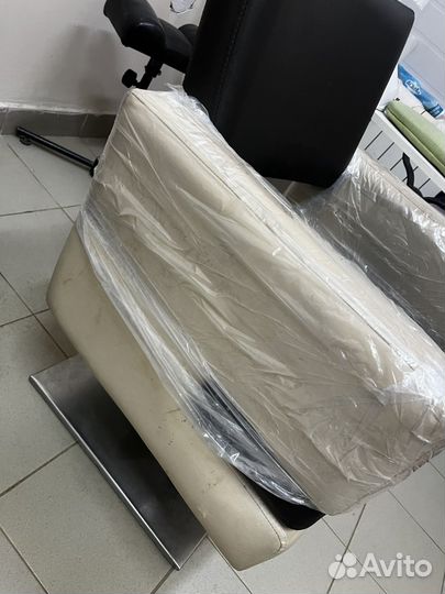 Парикмахерское кресло бу