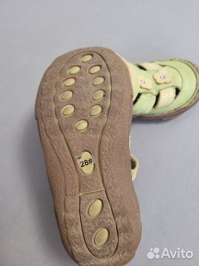 Сандалии натуральная кожа 28