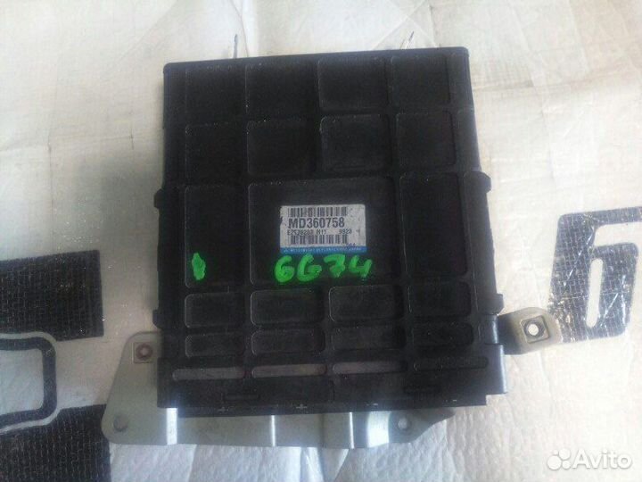 Блок управления двигателем Mitsubishi Pajero 3 3.5