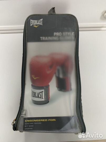 Перчатки боксерские Everlast