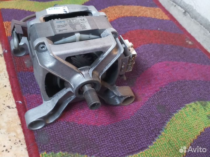 Двигататель стиральной машины