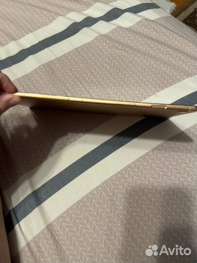 Планшет Samsung Galaxy Tab S5e