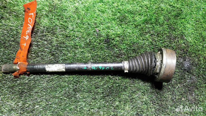 Полуось передняя левая Volkswagen Golf Plus (Mk5)