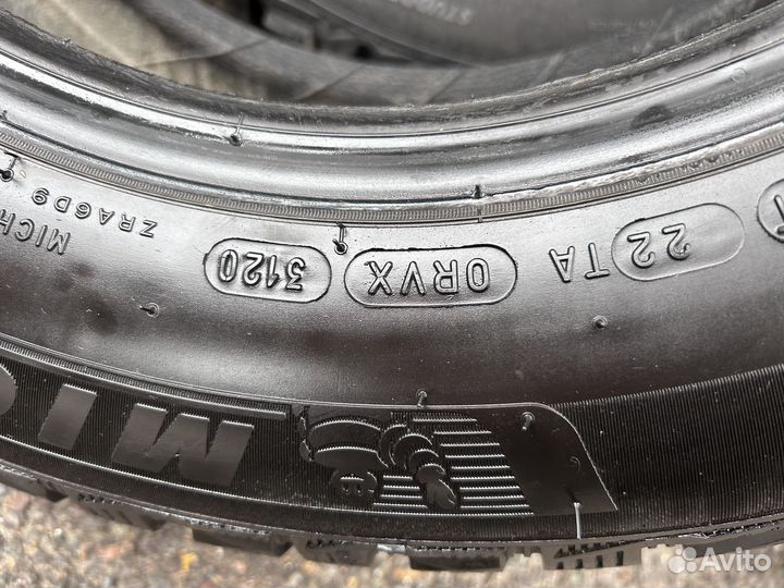 Michelin X-Ice North 4 195/65 R15