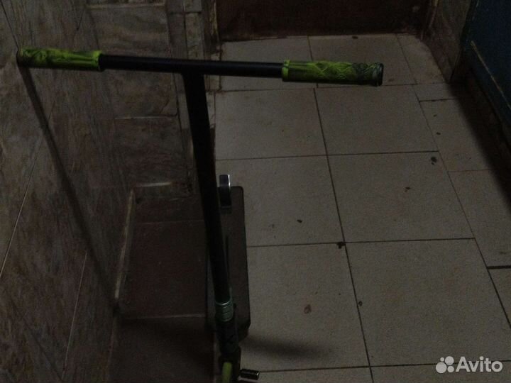 Трюковой самокат explore