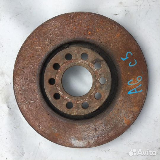 Диск тормозной передний вентилируемый Ауди А6 С5