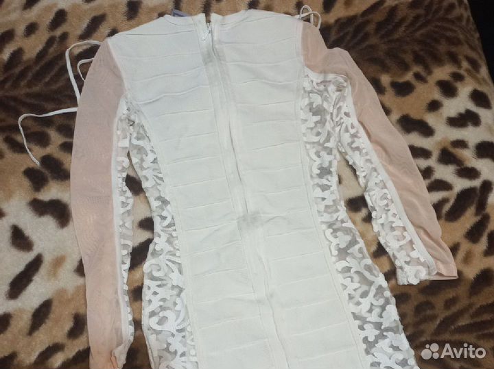 Бандажное платье