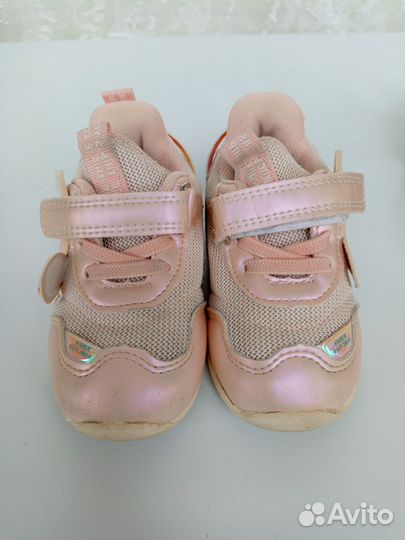 Кроссовки для девочки 22 размер