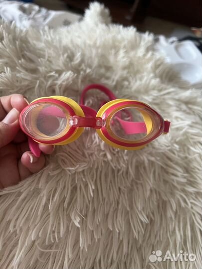 Детские очки для плавания и нарукавники