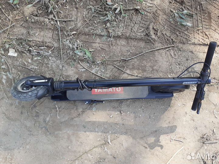 Электросамокат Yamato pes 0809 pro