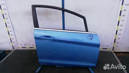 Дверь передняя правая ford fiesta 6 (3BR04E201)