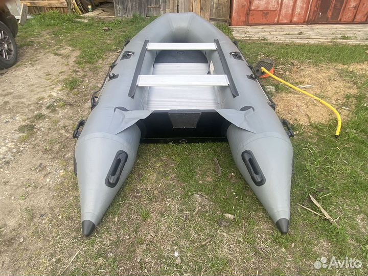 Надувная лодка