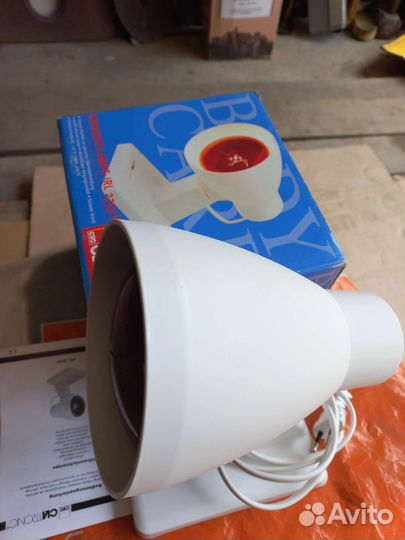 Лампа настольная инфракрасная