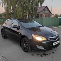 Opel Astra 1.4 MT, 2011, 241 000 км, с пробегом, цена 600 000 руб.