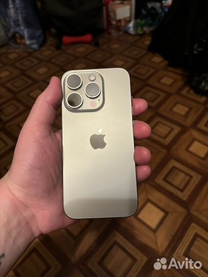 iPhone 15 Pro, 128 ГБ