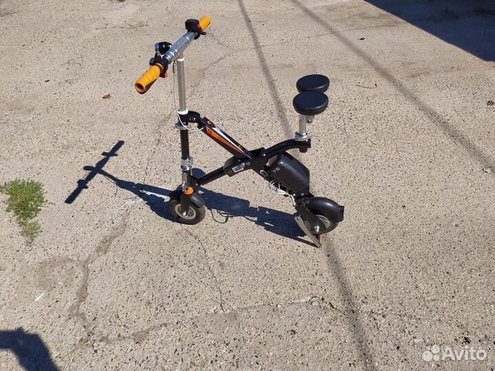 Электроскутер Airwheel E6