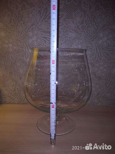 Бокал для интерьера