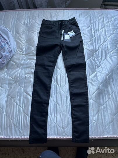 Джинсы женские