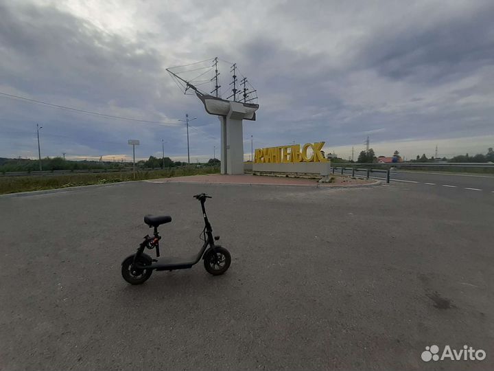 Электросамокат iconBIT Trident 129T PRO