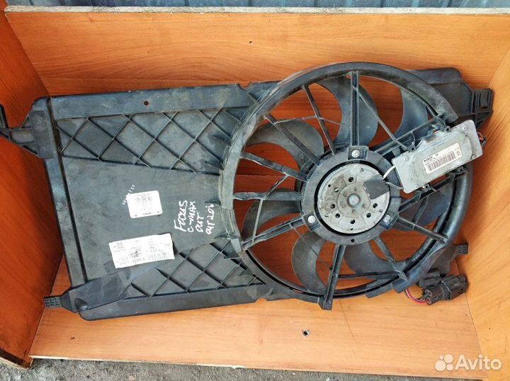 Вентилятор охлаждения Форд Фокус 2 / С-Макс