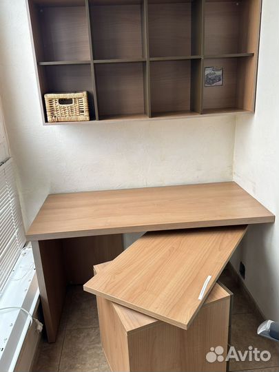 Стол письменный