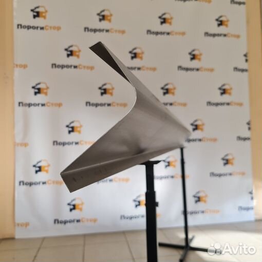 Кузовные пороги Honda Civic ремонтные правый