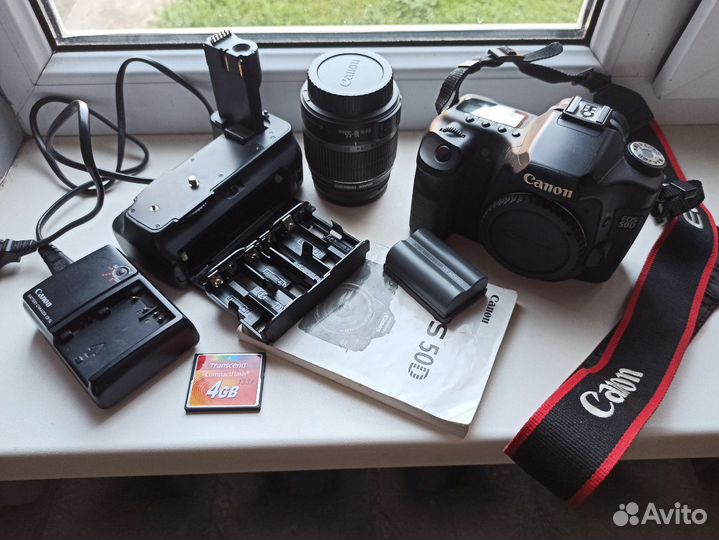 Зеркальный фотоаппарат