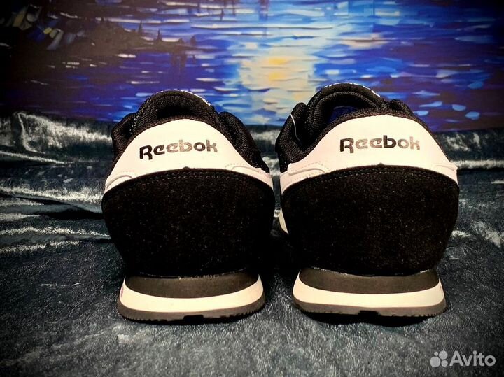 Кроссовки Reebok черные