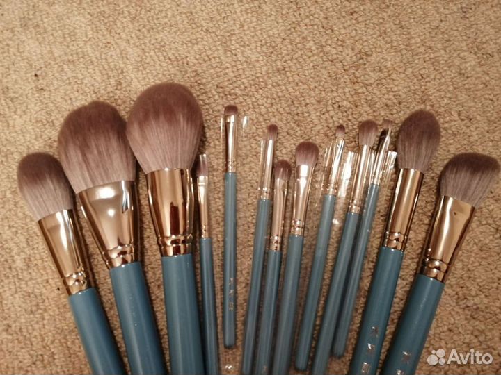 Кисти для макияжа, профессиональные