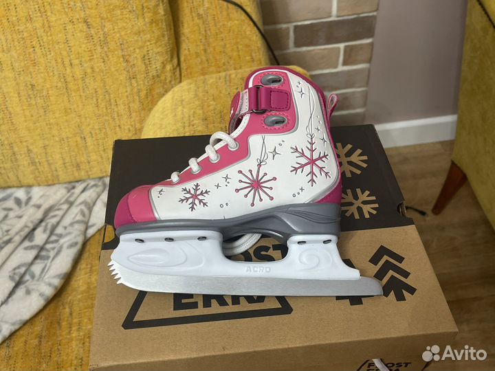 Фигурные коньки edea