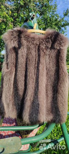 Жилет меховой женский