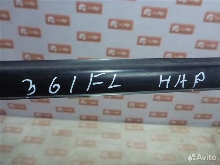 Уплотнитель стекла двери бархотка передний левый