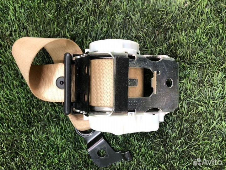 Ремень безопасности задний правый Bmw 5 F10 N52B25