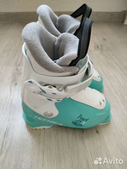 Горнолыжные ботинки детские размер 17,5 см